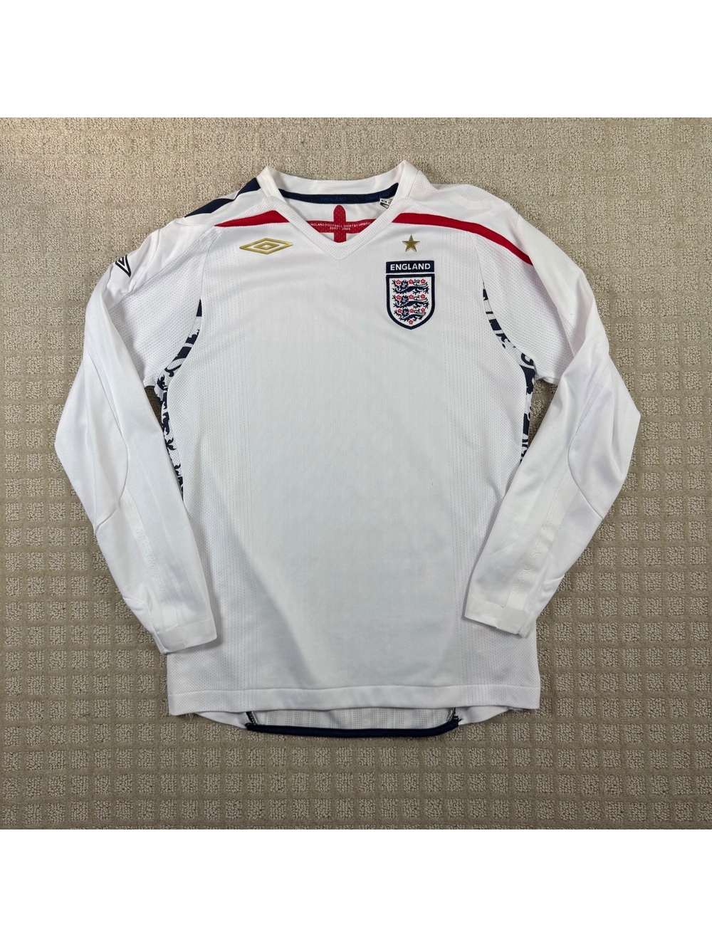 Umbro England Soccer Jersey Long Sleeve Youth Large 2007-09